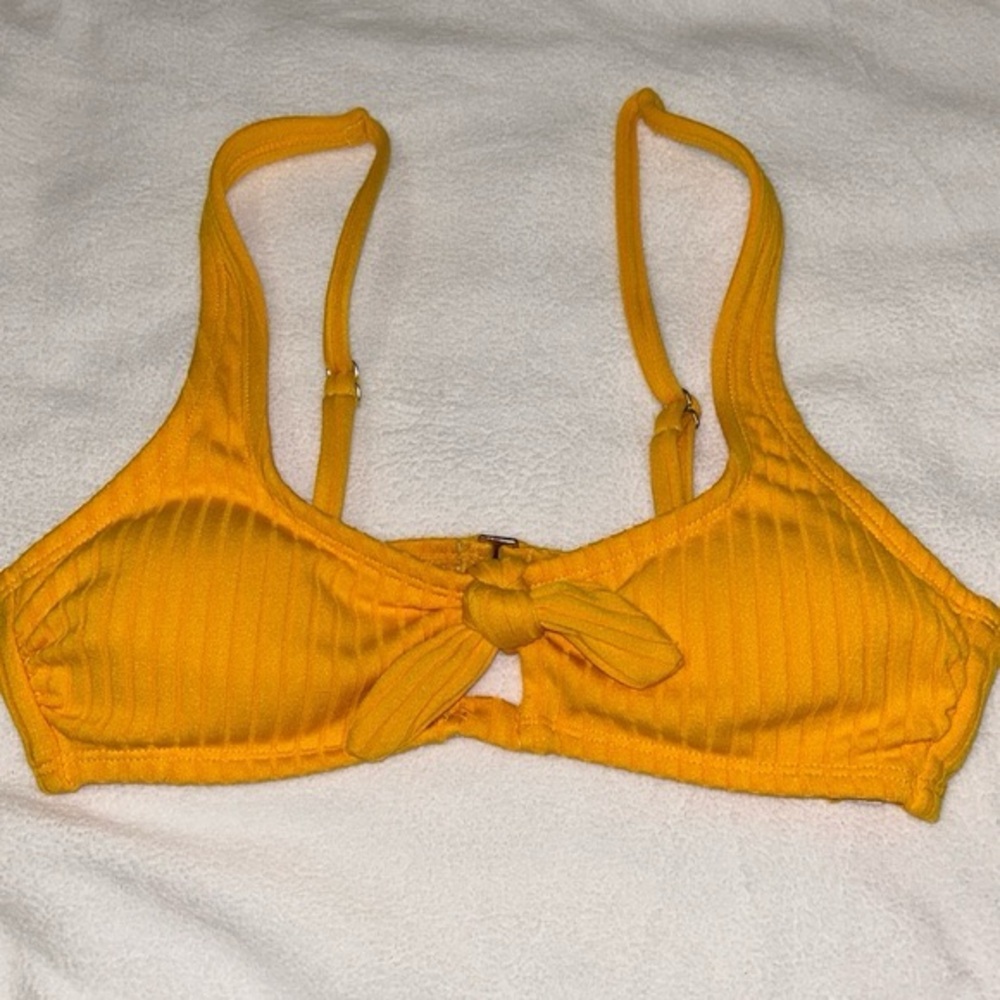 Xhilaration Bikini Tops - Picture 9 of 11